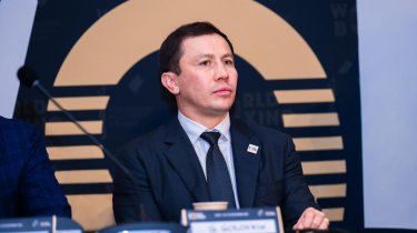 Министр спорта поздравил Головкина с избранием