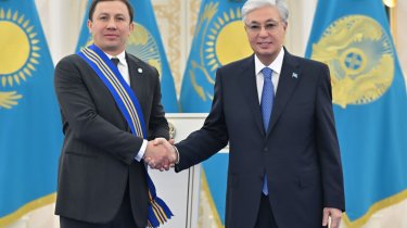 Президент Токаев наградил Геннадия Головкина орденом «Барыс»