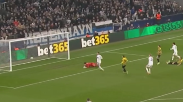 Вратарь «Кайрата» Темирлан Анарбеков попал в подборку лучших сэйвов УЕФА