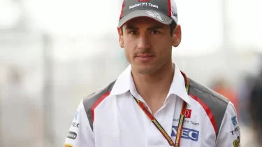 Экс-пилота «Формулы-1» арестовали по подозрению в мошенничестве