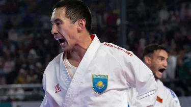 Дисквалифицировали соперника: Казахстан взял первую медаль на ЧМ по карате в Египте