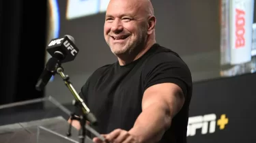 В UFC ужесточат наказание за тычки в глаза