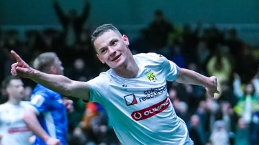 Названа дата дебюта Чеснокова в «Хартсе»