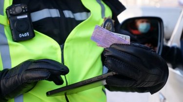 В Казахстане выросли штрафы за ремни безопасности и перевозку грузов