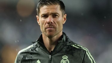 «Без щита и меча»: Почему «матч жизни» для Алонсо превращается в тактическую катастрофу