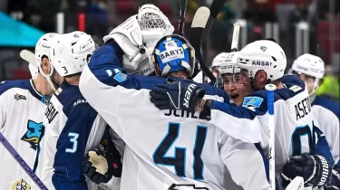 «Барыс» оформил разгром в КХЛ в матче с «Автомобилистом»