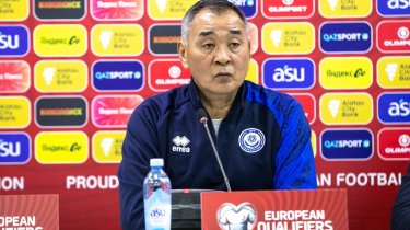 В сборной Казахстана отреклись от иностранного тренера