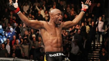 Андерсон Силва нокаутировал экс-чемпиона UFC по правилам бокса (Видео)