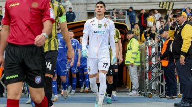 Какую зарплату получает Темирлан Анарбеков?