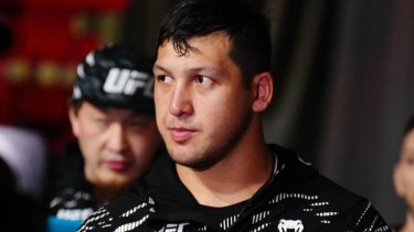 Казахстанский боец получил «решающий» бой на UFC против бразильского вундеркинда