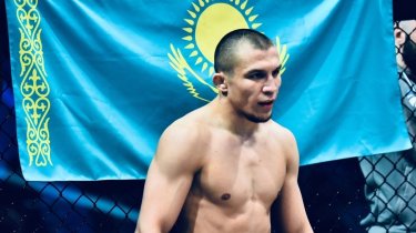 Рафиков победил экс-чемпиона PFL и посвятил победу стране