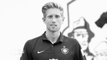 Экс-защитник «Шальке» погиб на курорте в Черногории