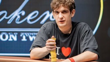 Evelone претендует на главный «Оскар» в CS2