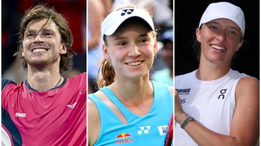 Рыбакина и Рублев сыграют против Швентек на турнире WTCC