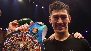 Промоутер озвучил сроки возвращения Дмитрия Бивола и планы на трилогию с Битербиевым