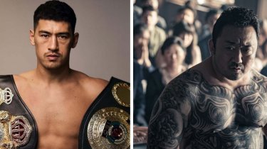 Дмитрий Бивол вышел на ринг с героем Marvel