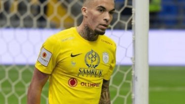 Макс Эбонг покидает «Астану»: почему лидер отказался от РПЛ ради Болгарии