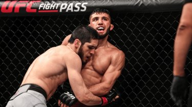 Почему Ислам Махачев «отменил» схватку с Арманом Царукяном