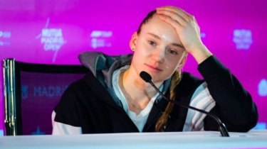 Елена Рыбакина рассказала о проблемах перед турниром в Брисбене