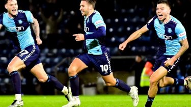 «Уиком» Михаила Ломтадзе уверенно побеждает «Уимблдон» и приблизился к Плей-офф