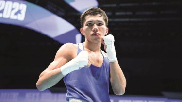 Звезда казахстанского бокса Санжар Ташкенбай сразится по правилам ММА