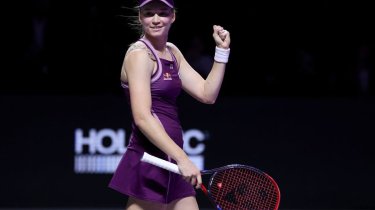 Елена Рыбакина на характере вырвала первую победу в 2026 году