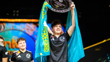 Данил Голубенко ворвался в элиту CS2: исторический дебют снайпера из Семея