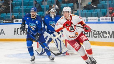 «Барыс» против «Автомобилиста»: судьба матча решилась в овертайме