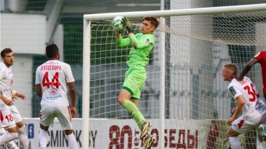 Клуб Ломтадзе подписал экс-голкипера «Каспия»