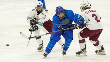 Казахстанские хоккеистки разгромили Латвию на юниорском чемпионате мира