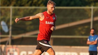 Александр Меркель дебютировал за «Женис»