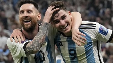 «Барселона» идет за трансфером наследника Месси в сборной Аргентины