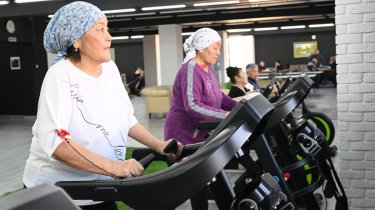 Врач назвал ключевые принципы долголетия для людей разных возрастов