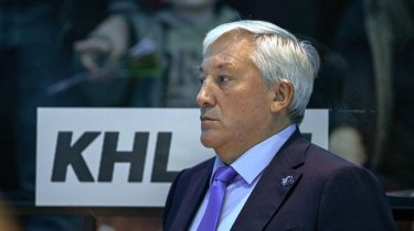 Тренер «Барыса» вновь оказался недоволен хоккеистами команды