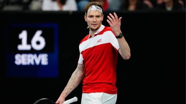 Александр Бублик покинул Australian Open после провала с Де Минауром