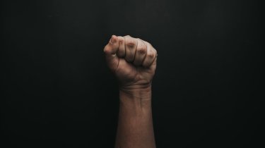 «Кайсар» и косовский «Лапи» устроили массовую драку на сборах