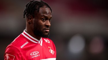 Легенда «Челси» Мозес забил в первом же матче за «Кайсар»