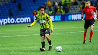 Достойное прощание: «Кайрат» проиграл «Арсеналу» со счетом 3:2 в ярком матче