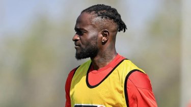 Переход в «Кайсар» назвали финалом карьеры Мозеса