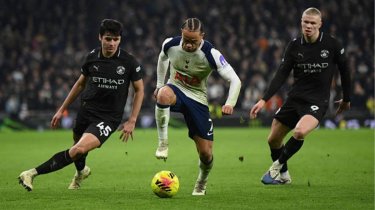 «Манчестер Сити» упустил победу над «Тоттенхэмом» после лидерства в два мяча