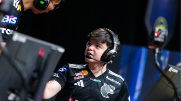 Molodoy остается в игре: казахстанец совершил камбэк на крупном турнире по CS2