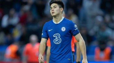 Сатпаев лишил футболиста сборной Англии игрового номера в «Челси»