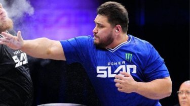 Казахский «шапалак» в Вегасе: Закир Найманбаев узнал дату боя в лиге Даны Уайта