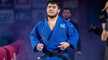 Казахстанский дзюдоист завоевал бронзу на Grand Slam в Париже