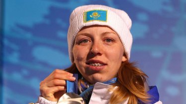 «Чемоданы с деньгами»: Хрусталева ответила на критику сборной Казахстана