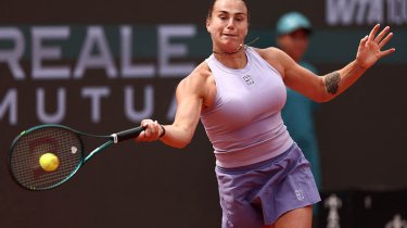 Почему Соболенко и Швёнтек снялись с WTA 1000 в Дубае? Официальные заявления