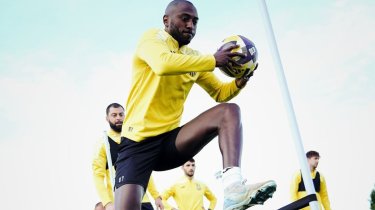 Столичный «Женис» пытается вернуть болельщиков на стадион