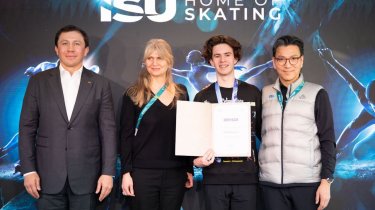 Михаил Шайдоров передал свой костюм в Олимпийский музей