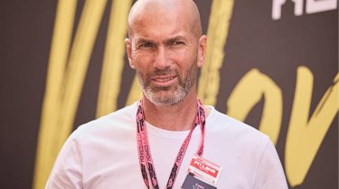 Фабрицио Романо назвал новое место работы Зинедина Зидана