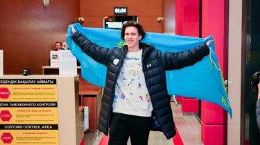 Чемпион Олимпиады-2026 Михаил Шайдоров вернулся в Казахстан